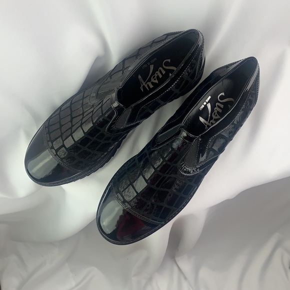 Susy Italian Designer Vibram soles Slip on Shoe Calzaturificio Susy. - Picture 9 of 9